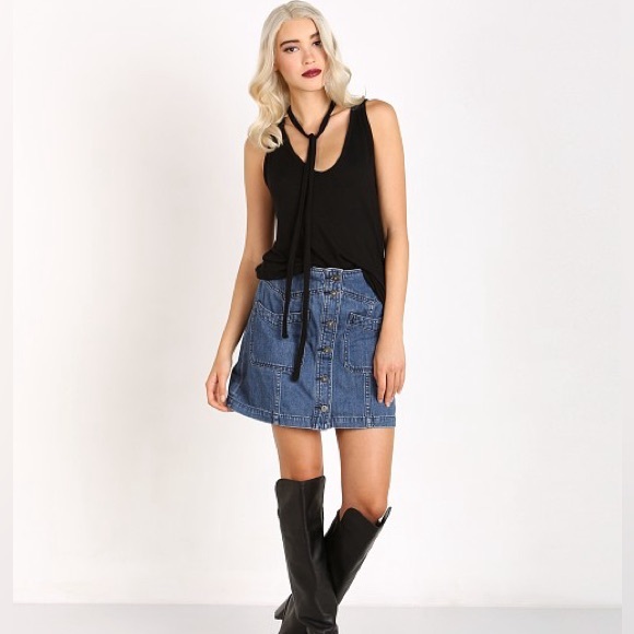 Free People Dresses & Skirts - Free People Come a Little Closer Skirt